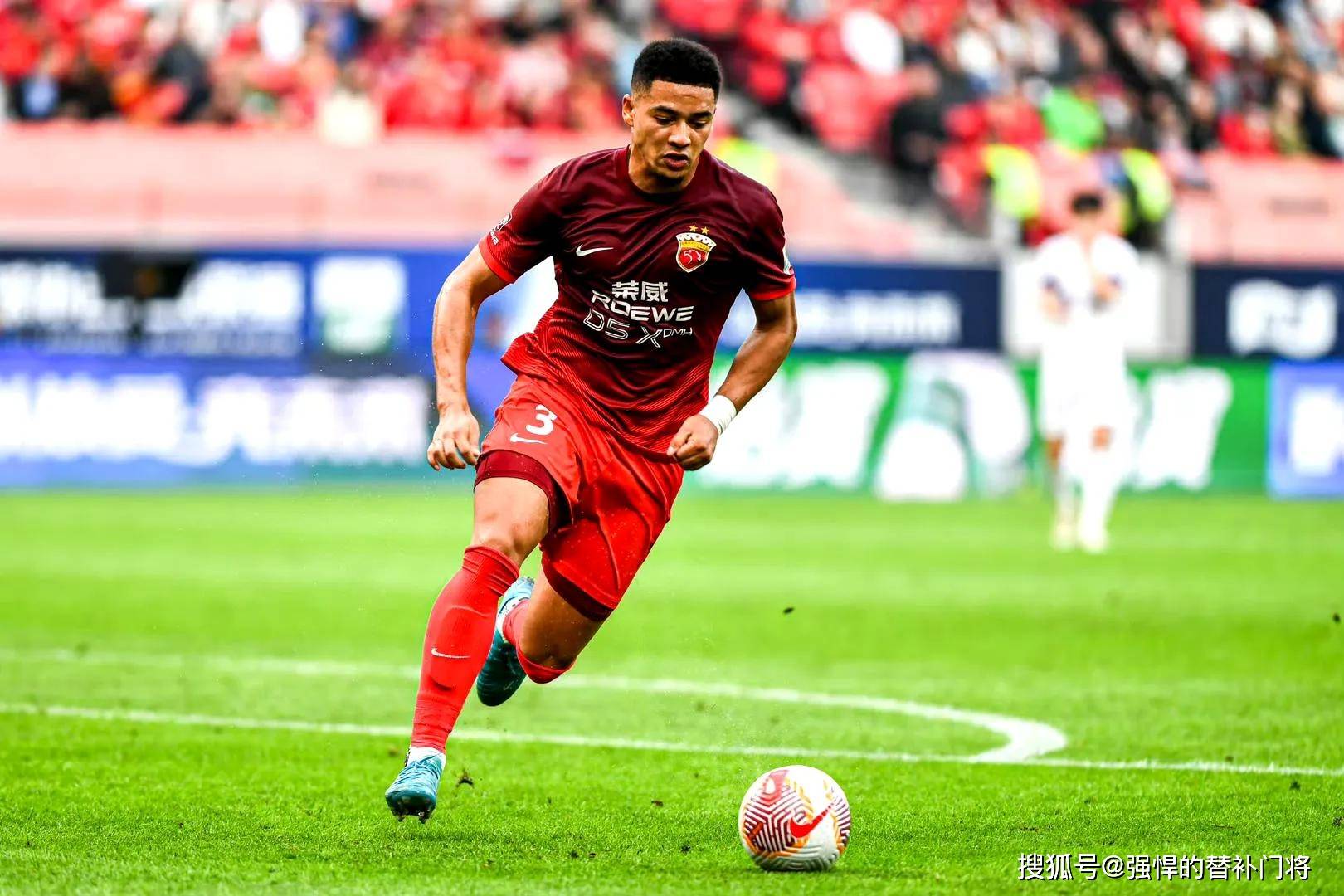 包含亚冠倒计时，新疆广汇今夜扳平良机，细节引发关注，底气十足，身体对抗强度拉满的词条-爱游戏app